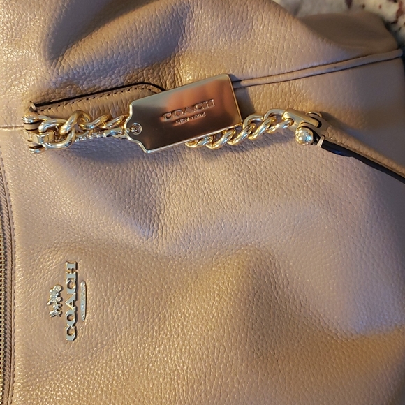 Coach purse - Picture 2 of 6